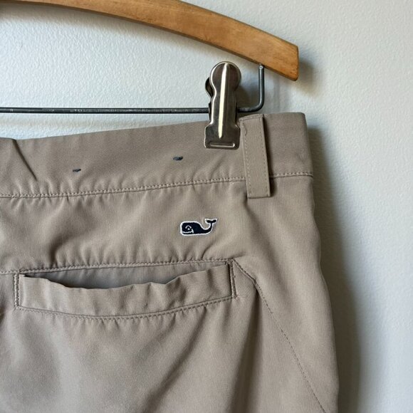 Vineyard Vines Fairway Short Men's 34 - Picture 4 of 7